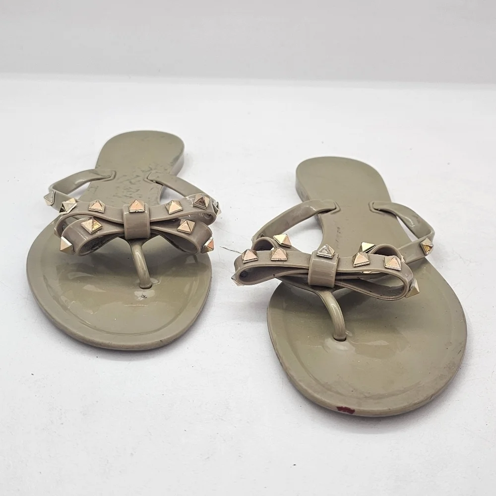 Valentino Garavani Rockstud PVC Jelly Thong Sandal Size 41 (US 10.5–11)